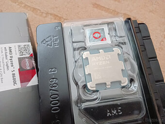 CPU AMD Ryzen 5 8600G (6C/12T), sock. AM5 - 3