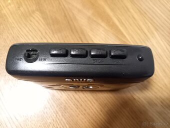 Walkman AIWA model GS372 na náhradní díly - 3