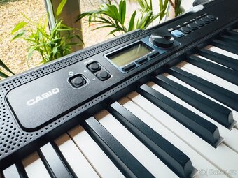 Klávesy Casiotone CT-S300 + stojan, stolička, obal - 3