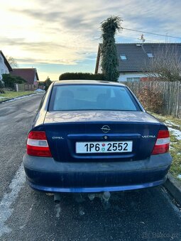 Opel Vectra B 1996 - 3