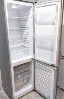 Úzká lednice Boman - 3