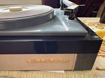 Starý gramofon Supraphon - 3