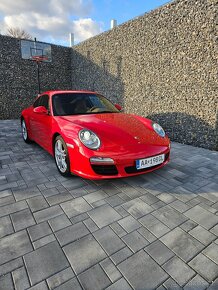 Porsche 911 Carrera 2 - 3