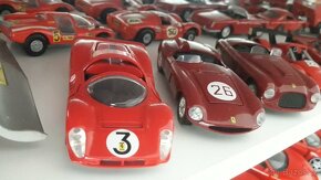 modely aut Ferrari - 3