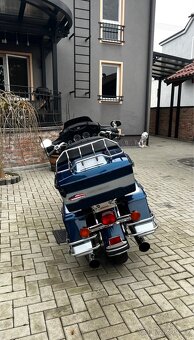 Harley - Davidson, modrá Electra Glide Classic 88´ inch. - 3