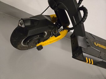 Prodám elektrokoloběžku Vsett 10+ - LG 25,6 Ah - 492 km - 3