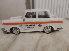 Trabant na dalkove ovladani - 3