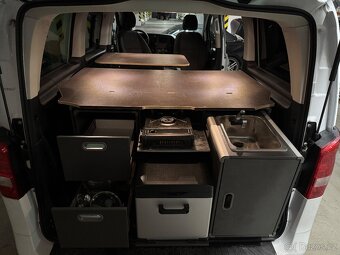 Obytná vestavba Mercedes Vito / V-klasse - 3