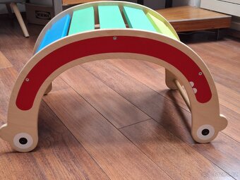 Montessori houpačka UTUKUTU Spectra
- 3