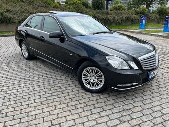 Mercedes-Benz E 220 CDI, Blue EFFICIENCY - 3