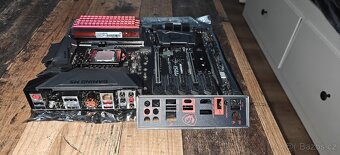 msi Z370 Gaming M5, procesor i7 8700k, 32 gb ddr4 - 3