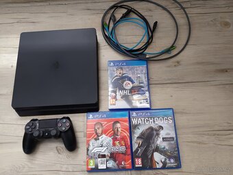 PS4 Slim 500Gb, ovladač, kabeláž - 3