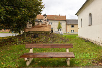 Prodej vícegeneračního domu Vrbátky s pozemkem - 3