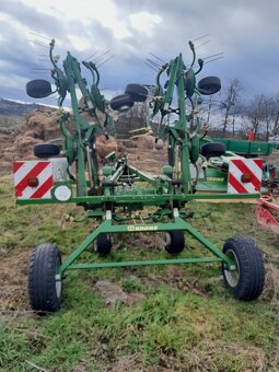 Obracec KRONE KWT 8.82 - 3