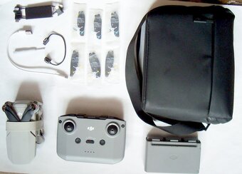 DJI Mini 2 Fly More Combo - 3