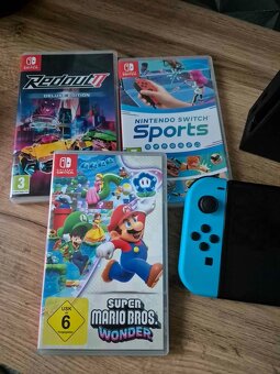 Nintendo Switch OLED - 3