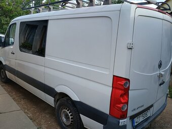 VW CRAFTER 2.0 100kw 6místné - 3