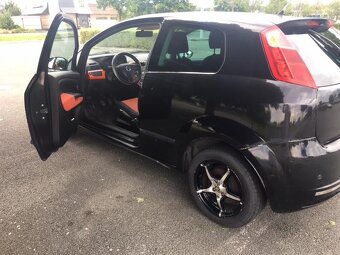 FIAT GRANDE PUNTO 1.4 - 3