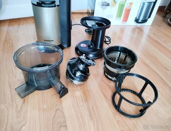 Šnekový odšťavňovač Panasonic MJ-L500 - 3