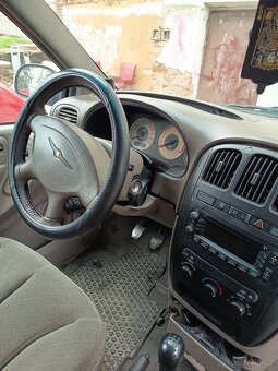 Chrysler grand Voyager - 3