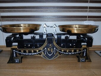 Staré secesní váhy.Top.Stav. - 3