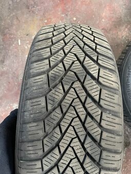 Zimní pneu 195/65 r15 - VÝPRODEJ - 3