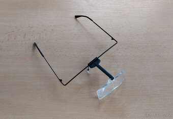 Brýle s lupou RoNa - 3