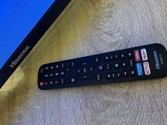 82cm TV Hisense, WiFi - 3