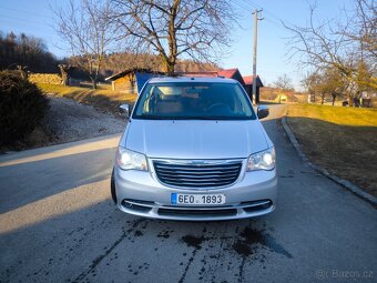 Chrysler Town and Country STOWN 3,6 Benzín 211 Kw - 3