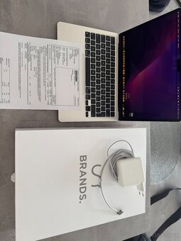 MacBook Air M2 8GB RAM - 3
