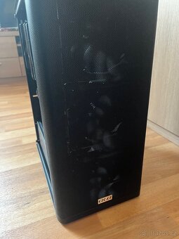 Herní počítač s RTX 4060 + 144hz monitor - TOP STAV - 3