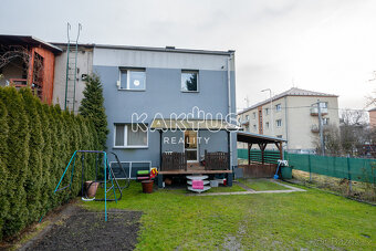 Prodej rodinného domu 202m2 s pozemkem 296 m2 na ulici Ediso - 3