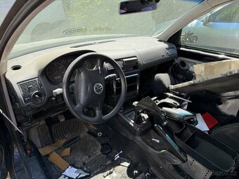 Volkswagen Golf 4 1.9TDi 85kw AJM - 3