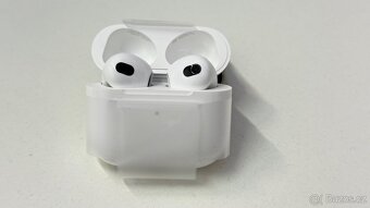 Apple AirPods 3, jako nové - 3