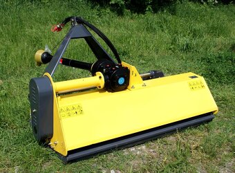 Mulčovač kladívkový na traktor víc typů - 3