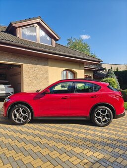 Alfa Romeo Stelvio 2.2 154 kw Q4 po velkém servisu - 3