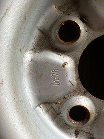 originální plechové disky 5ks na Alfa Romeo 5,5x13" - 3
