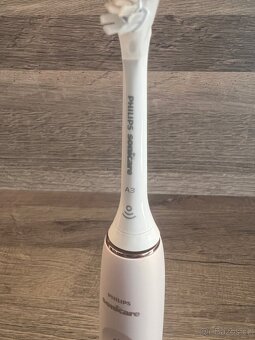 Philips Sonicare 9900 DiamondClean Prestige SenseIQ - 3