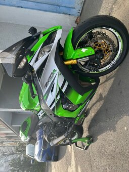 Kawasaki ZX-10R Ninja - 3