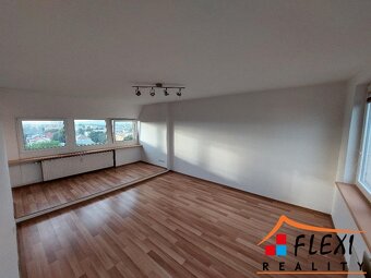 Pronájem bytu 1+1, 54 m2 s klimatizací, ulice Zelená, Moravs - 3