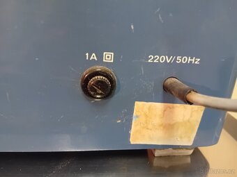 Chirana BPD12ns – laboratorní přístroj / čistička
- 3