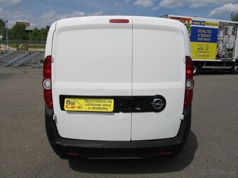 Opel Combo 1.4 JET CNG ČR 2.maj serviska - 3