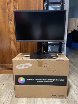 Monitor Samsung 24” UE850 – výborný stav, Praha 10 - 3