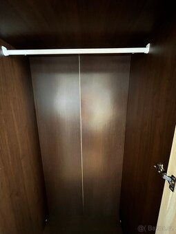 Šatní skříň - 3