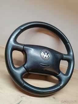 Volant Možený s perforací VW Sharan - 3