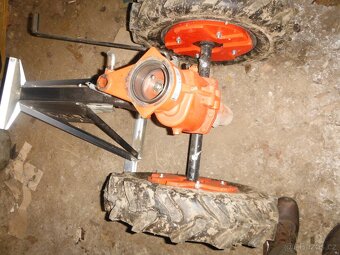 Prodám díly VARI Global+rotační kypřič - 3