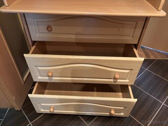 Komoda s přebalovacím pultem - 3