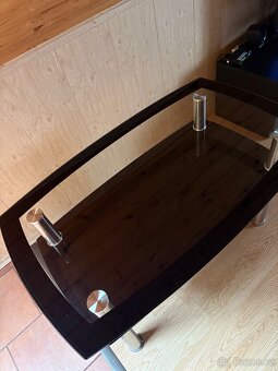 Skleněný konferenční stolek - 3