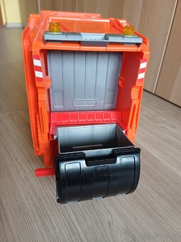 Popelářské auto Mercedes - 3