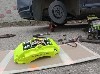 Brzdový kit (BREMBO_18z) 5x100 - 3